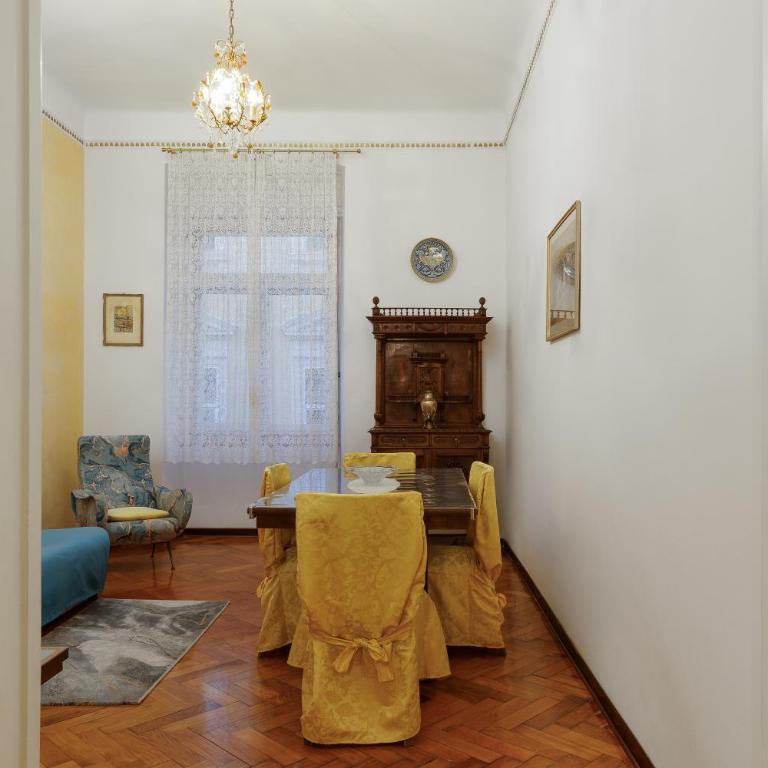 Elegante appartamento d'epoca nel centro di Trieste - Appartamento con 2 Camere da Letto - 6