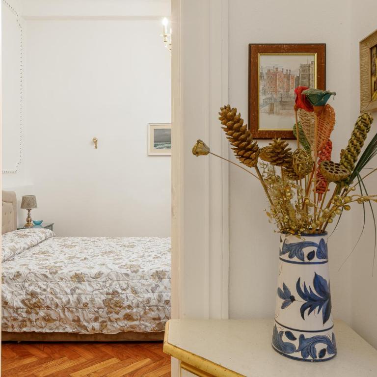 Elegante appartamento d'epoca nel centro di Trieste - Appartamento con 2 Camere da Letto - 15