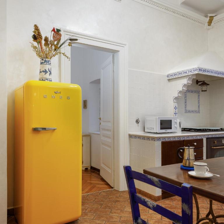 Elegante appartamento d'epoca nel centro di Trieste - Appartamento con 2 Camere da Letto - 28