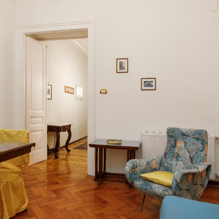 Elegante appartamento d'epoca nel centro di Trieste - Appartamento con 2 Camere da Letto - 31