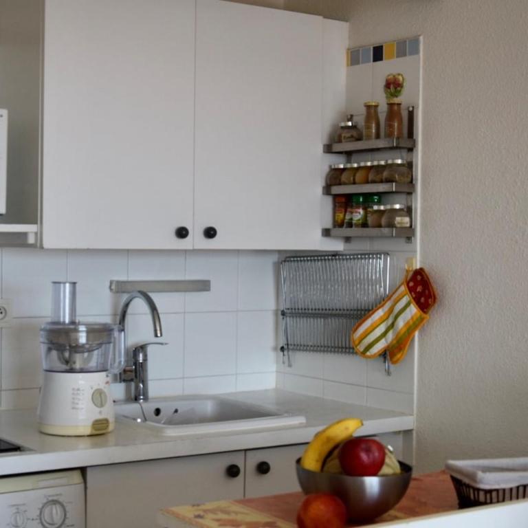 Grand studio 28m2 terrasse vue mer 180 - Plein Sud - Piscine - clim - Parking - Appartement 1 Chambre de Luxe - Vue sur Port - 34