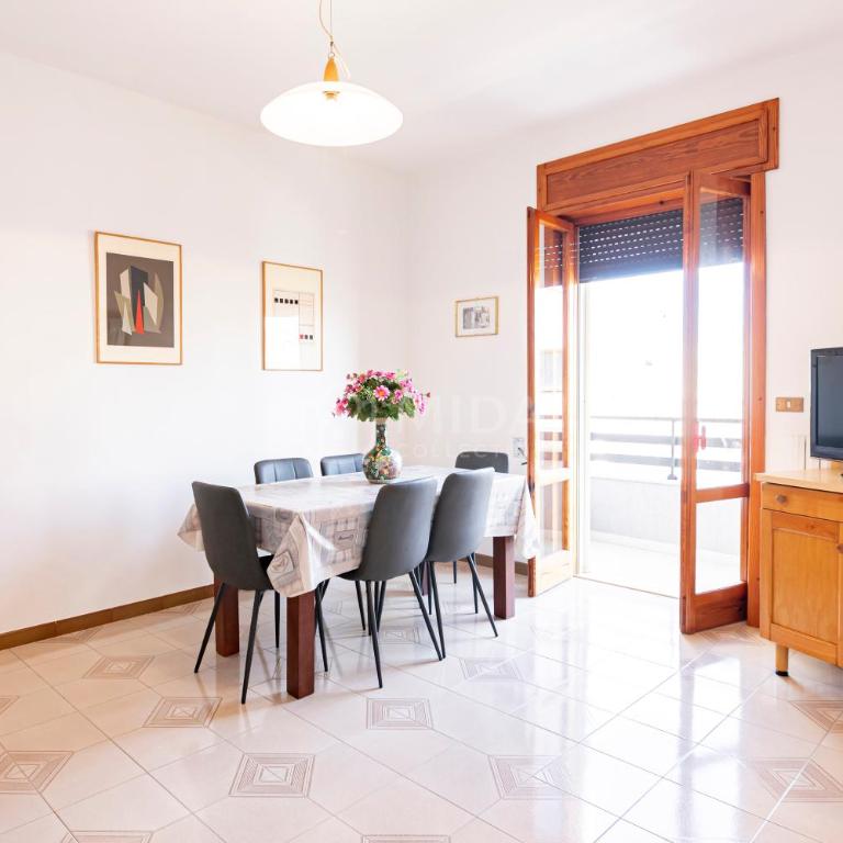 Azzurra Apartments - Appartamento con 2 Camere da Letto - 3