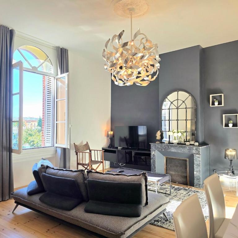 Élégance sur la Place Arago, Vue exceptionnelle - Appartement 2 Chambres - 1