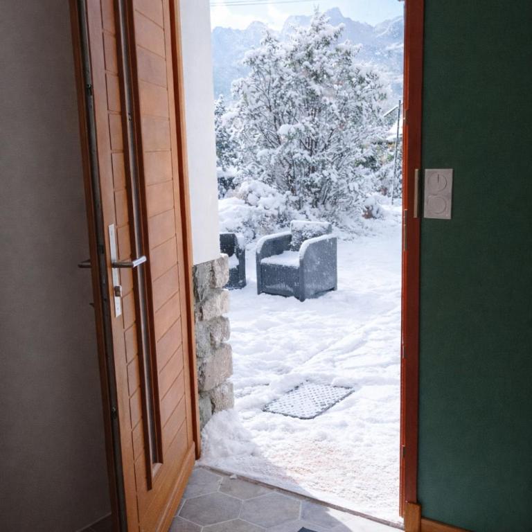 Ski - 1 Chambre - Jardin, parking, local vélo - Appartement 1 Chambre avec Balcon et Vue sur les Montagnes - 4