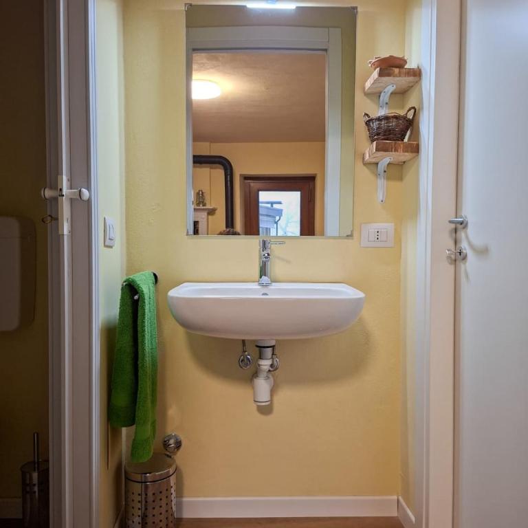 Casa del Borgo - Appartamento Monolocale con 1 Letto Matrimoniale - 8