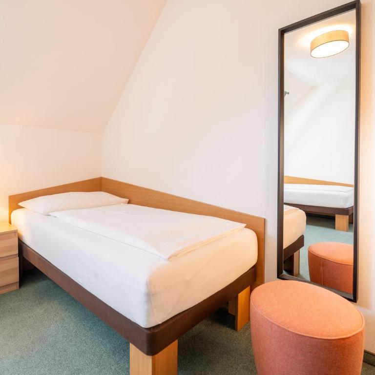 Hotel Mariahilf im Stadtzentrum - Economy Doppelzimmer - Dachgeschoss - 3