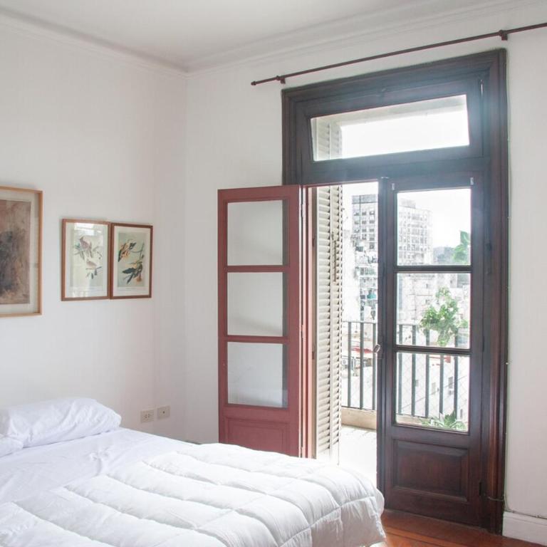 Centro, balcón, luz, muy amplio y tranquilo, WiFi - Apartamento de 1 dormitorio - 27
