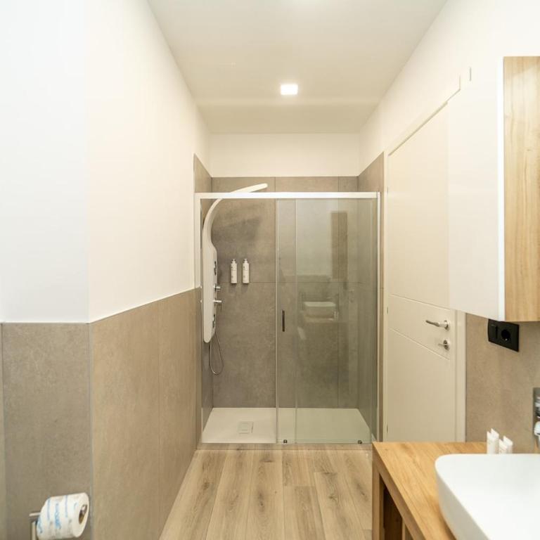 Cozy apartment with WiFi and AC & Parking - Appartamento con 1 Camera da Letto - 14