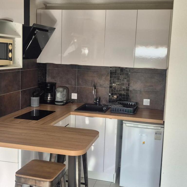 Amouvera C14, T2 vue mer, piscine, clim, parking - Appartement 1 Chambre - 6