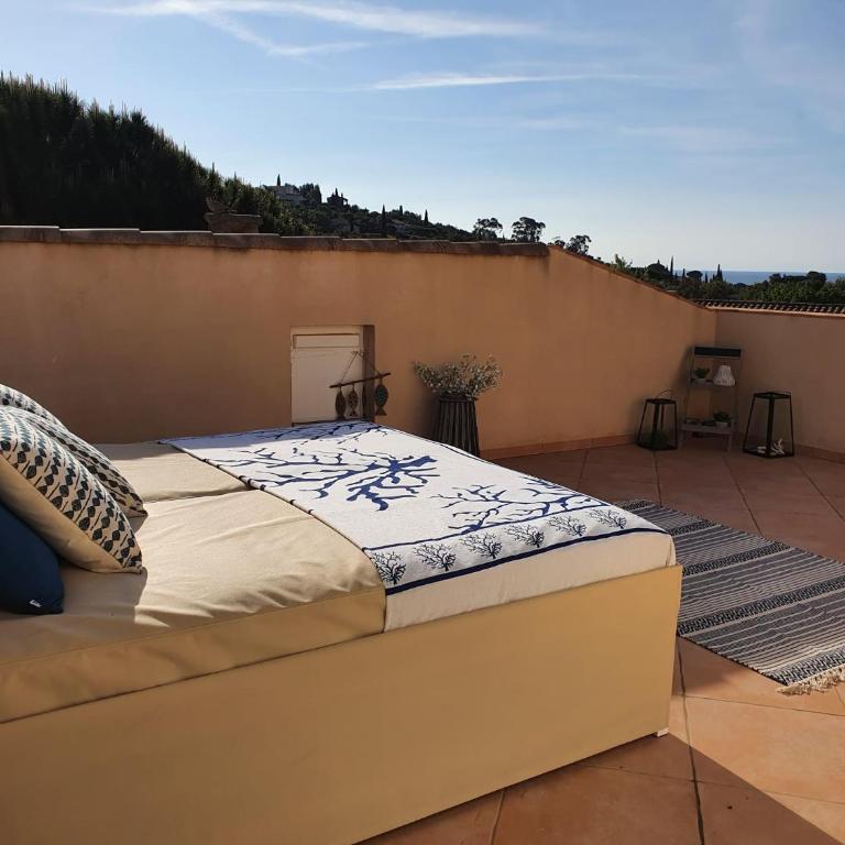 Villa Du Pin 4 with swimming pool and landscaped garden - Villa - 4