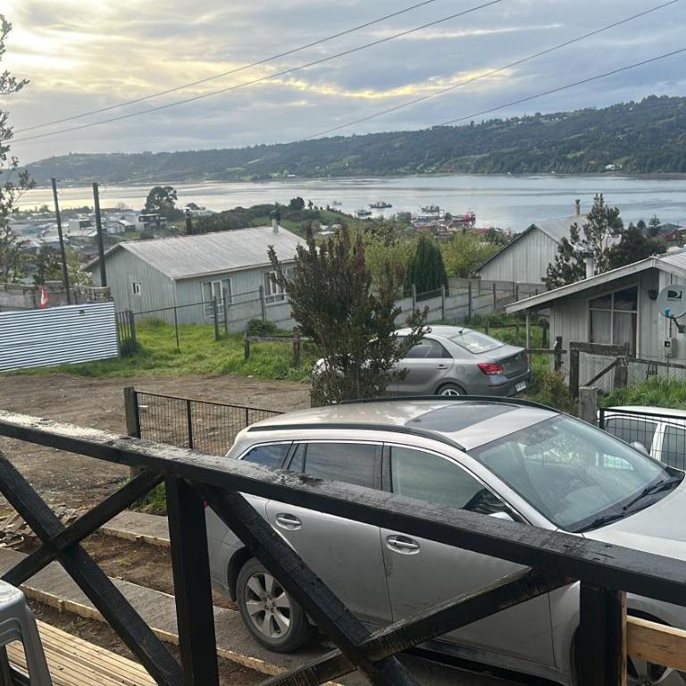 Casa vista canal Dalcahue - Four-Bedroom House - 18
