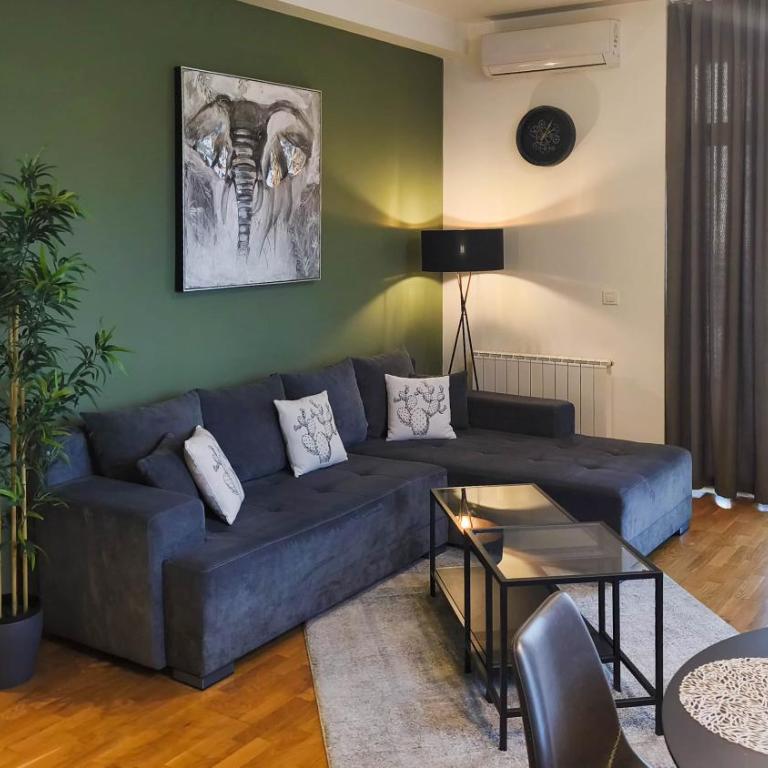 BW Cityline Residences - Deluxe One-Bedroom Apartment - 3
