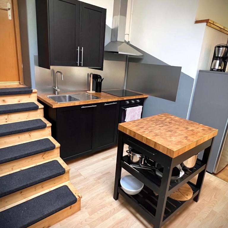 Villa Bergfrieden - Komfortable Ferienwohnungen in ruhiger Lage fur 4-6 Personen - Appartement 2 Chambres - 8