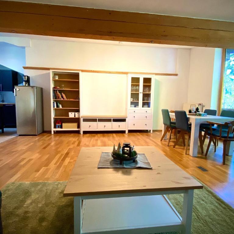 Villa Bergfrieden - Komfortable Ferienwohnungen in ruhiger Lage fur 4-6 Personen - Appartement 2 Chambres - 1