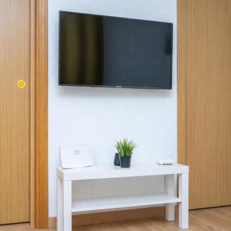 Apartment Airport Ifema Parking - One-Bedroom Apartment - 9