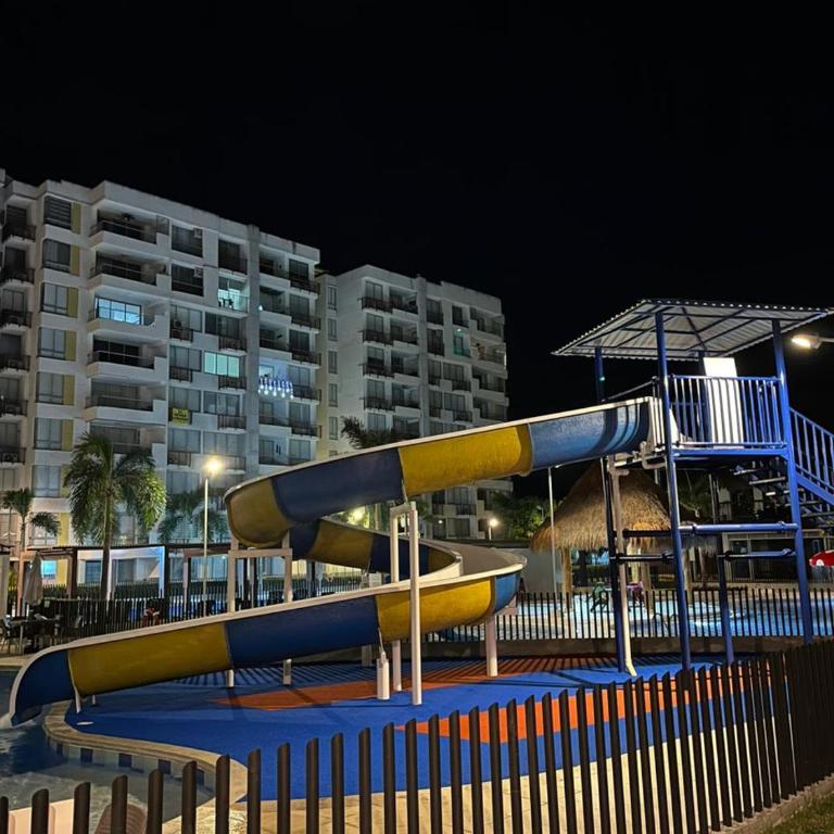 Extraordinario Apartamento para Vacaciones en Ricaurte Cund - Apartamento de 3 dormitorios - 7