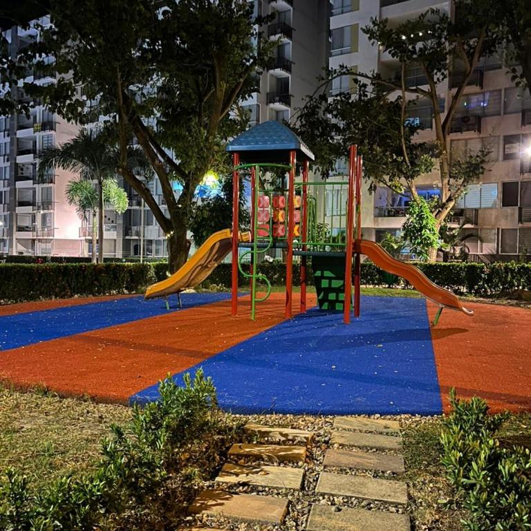 Extraordinario Apartamento para Vacaciones en Ricaurte Cund - Apartamento de 3 dormitorios - 33