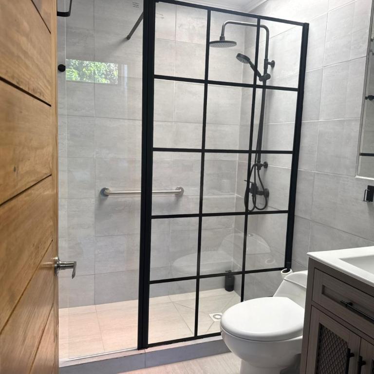 Hostal Mac - Double Room with Private Bathroom - 6
