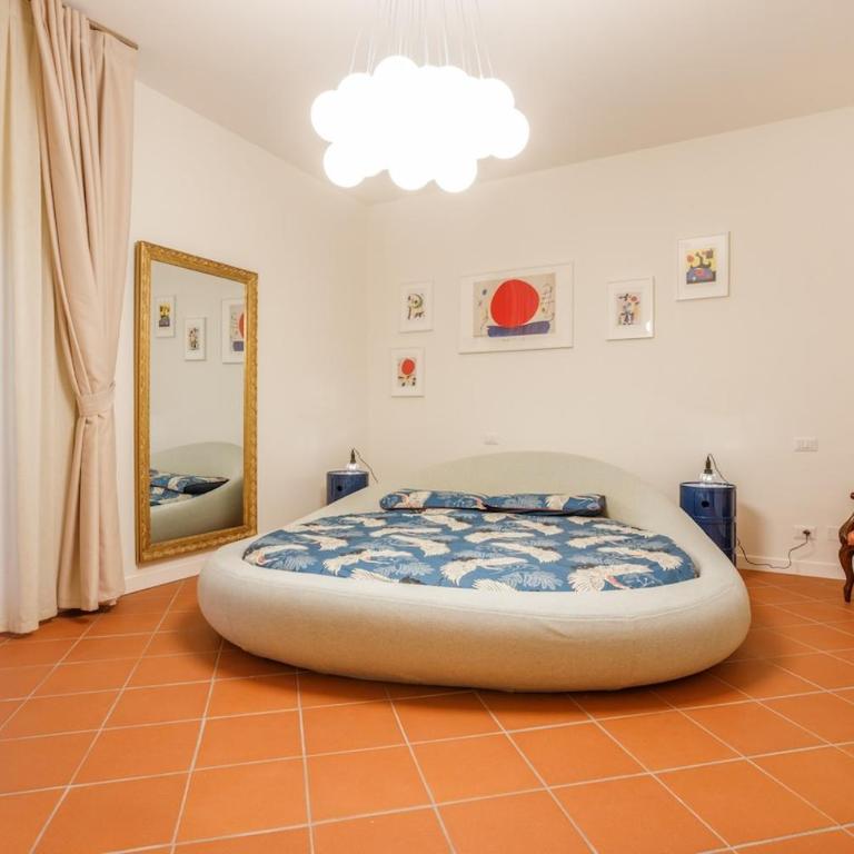 Inner Garden Retreat near Ghirlandina - Appartamento con 2 Camere da Letto e Balcone - 1