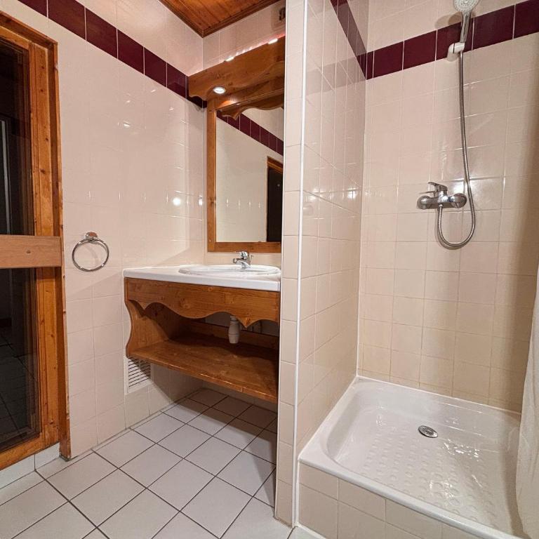 Résidence Saboia B13 Clés Blanches Courchevel - Appartement avec Sauna - 6