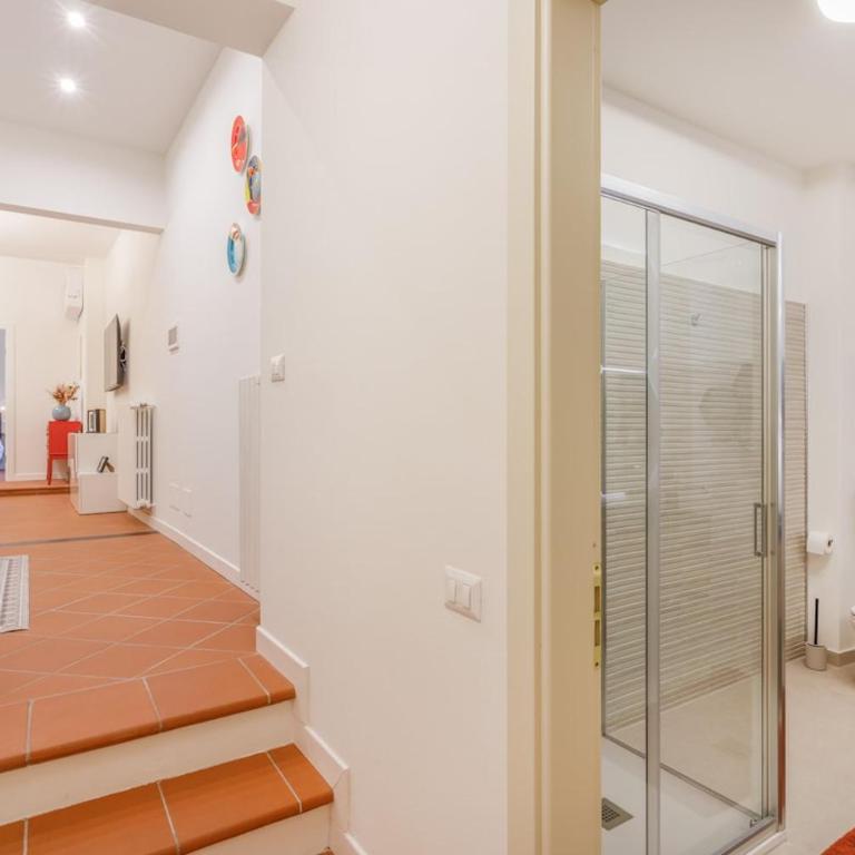 Inner Garden Retreat near Ghirlandina - Appartamento con 2 Camere da Letto e Balcone - 47