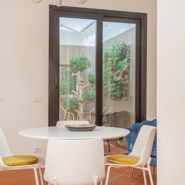 Inner Garden Retreat near Ghirlandina - Appartamento con 2 Camere da Letto e Balcone - 22