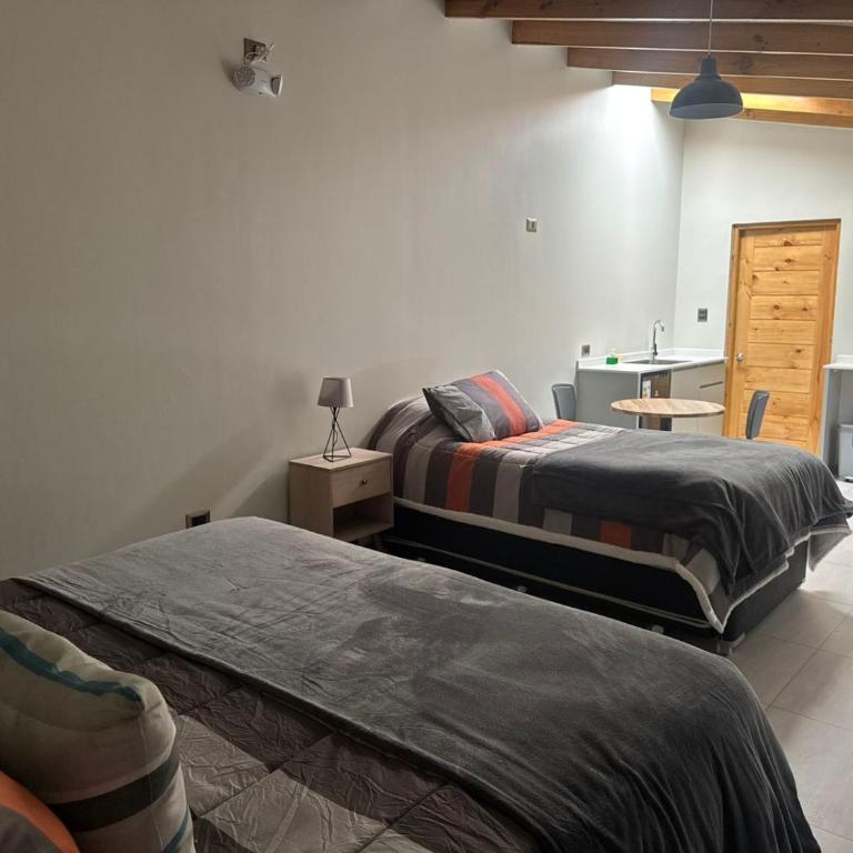 Hostal Mac - Family Room with Bathroom - 2
