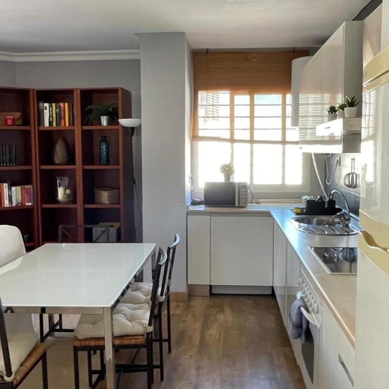 Cozy and quiet apartment in Malaga city - Apartamento de 2 dormitorios - 4