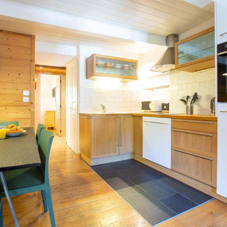 Apt Isba - Unwind France - Two-Bedroom Family Apartment - 7