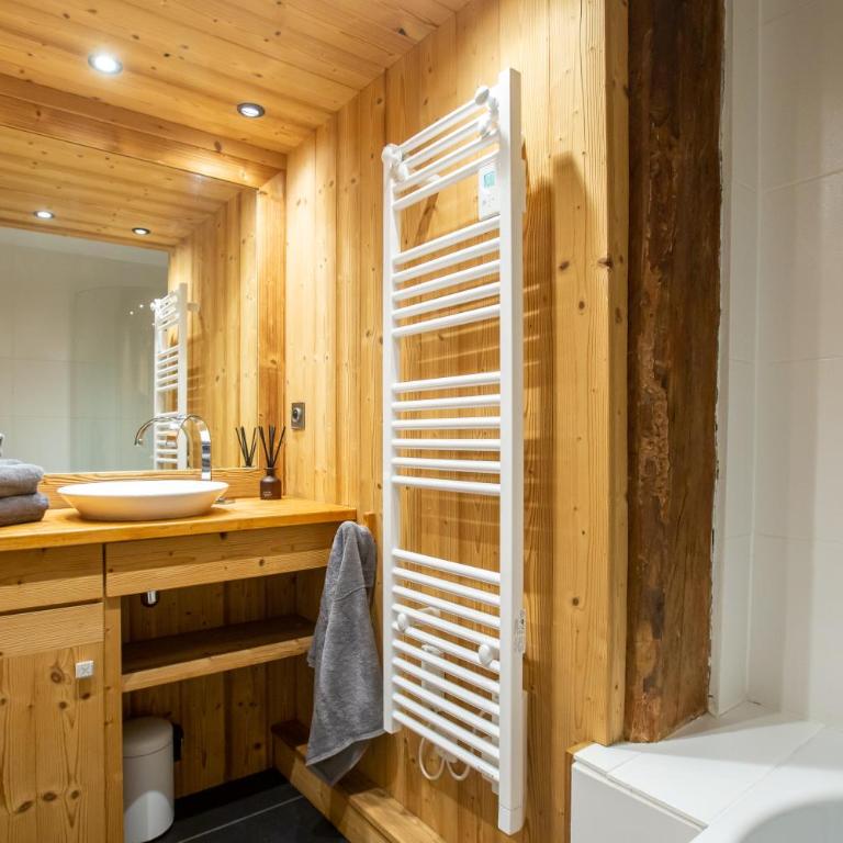 Apt Isba - Unwind France - Two-Bedroom Family Apartment - 5