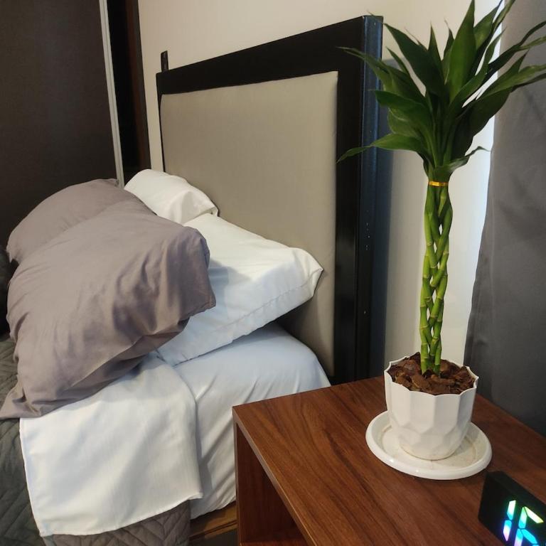 Holy Home - One-Bedroom Apartment - 5