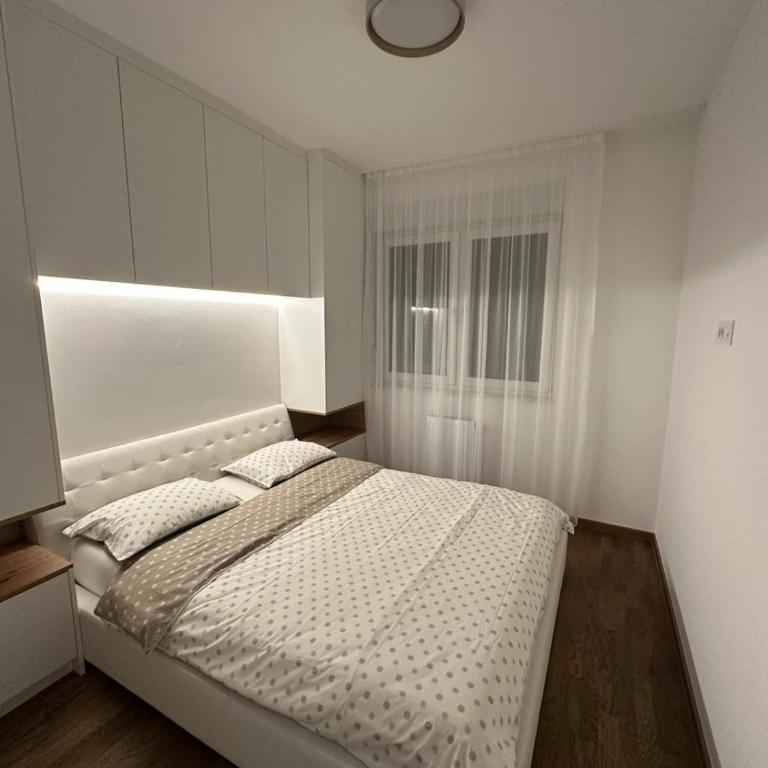 Aurelia Apartmani - Banja Luka-Borik - One-Bedroom Apartment with City View - 15