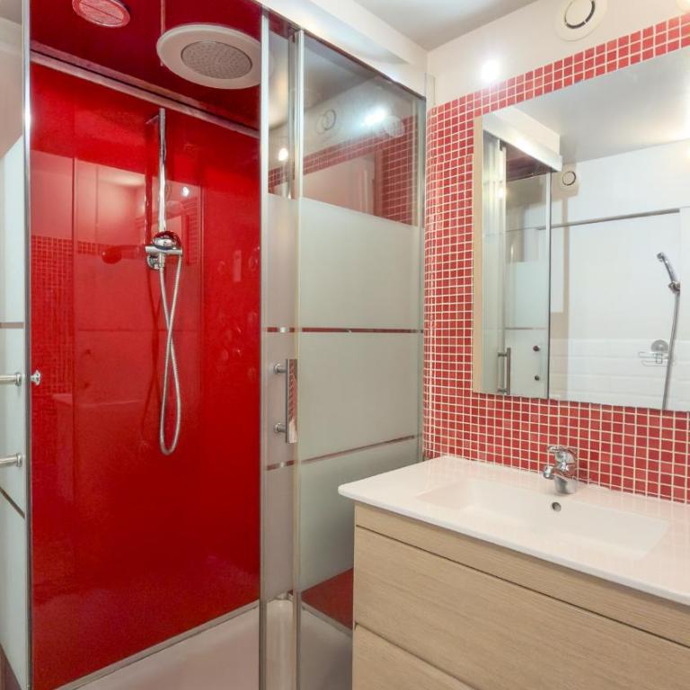 Studio indépendant en villa Calme, Jardins et Piscine à 5 min de la Mer - Chambre Double - 4