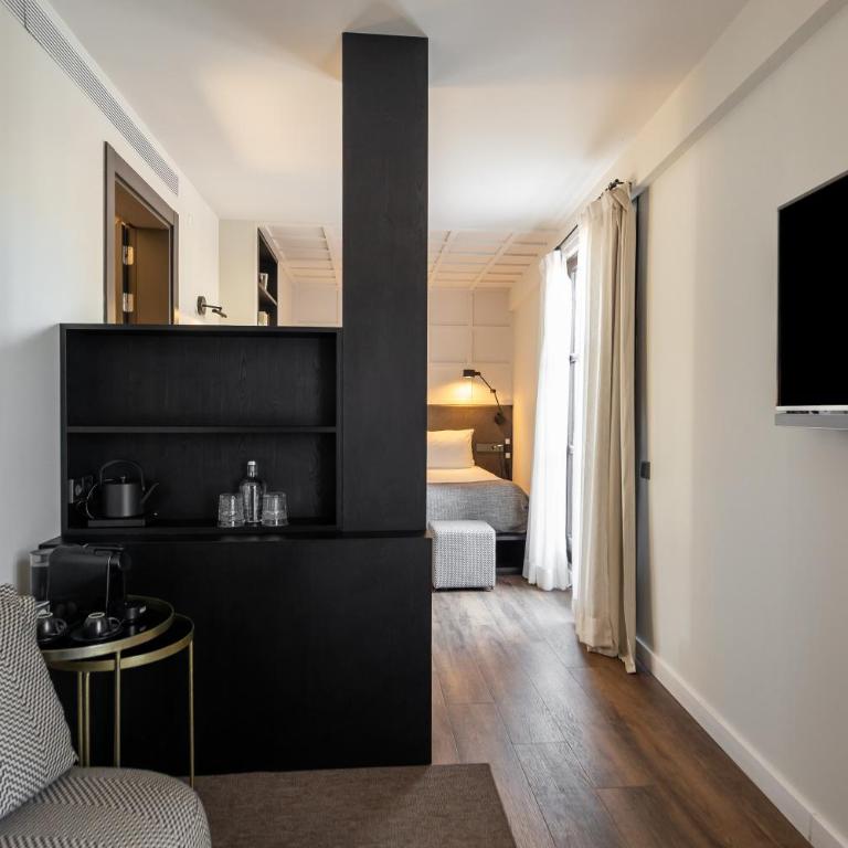 Yurbban Ramblas Boutique Hotel - One-Bedroom Suite - 4