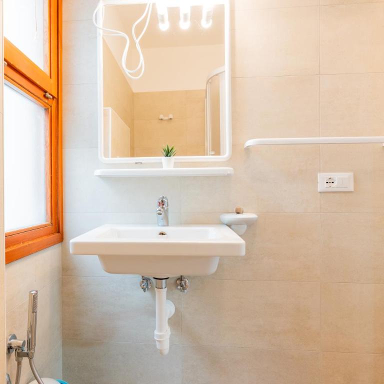 Residence La Giudecca - Appartamento con 1 Camera da Letto e Balcone - 19