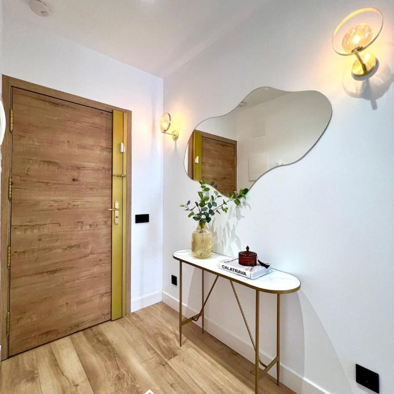 MyHouseSpain - Piso amplio y moderno con terraza - Apartment - 10