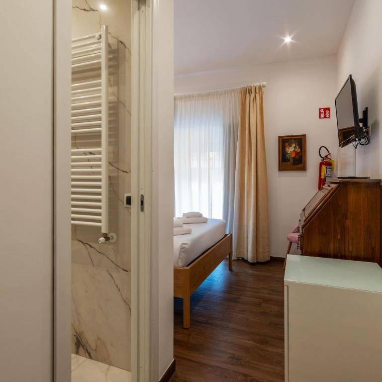 GuestHost - Charming Sallustiano Guest House - Camera Matrimoniale - 17