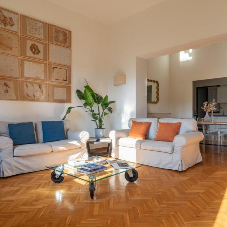Bright and Spacious Arno View Apartment - Appartamento con 2 Camere da Letto - 1