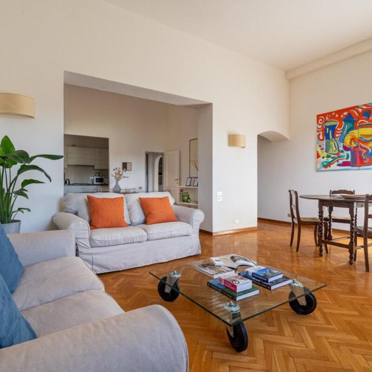 Bright and Spacious Arno View Apartment - Appartamento con 2 Camere da Letto - 14