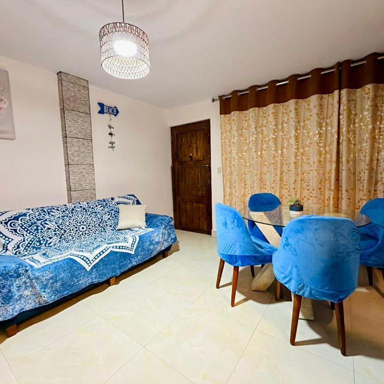 Comfortable House - Three-Bedroom House - 61