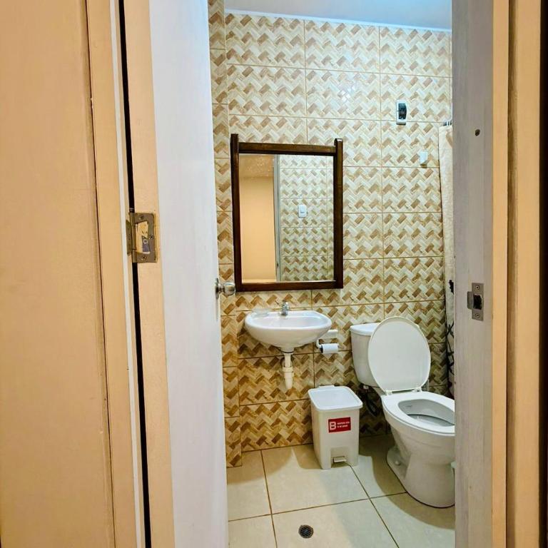 Comfortable House - Three-Bedroom House - 49