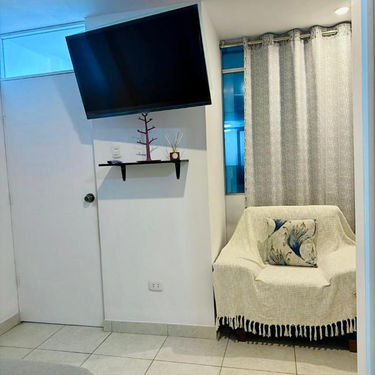 Comfortable House - Three-Bedroom House - 59