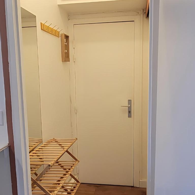 Cozy studio with a view of the Eiffel Tower - Appartement 1 Chambre - 12