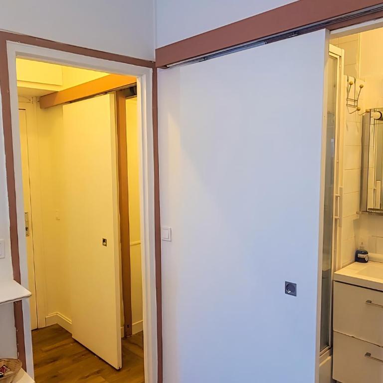 Cozy studio with a view of the Eiffel Tower - Appartement 1 Chambre - 5