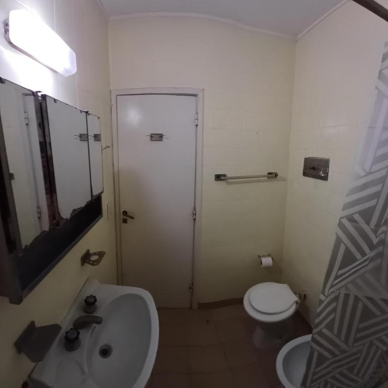 Aloja Bruno Depto zona Güemes - Apartamento de 1 dormitorio - 30