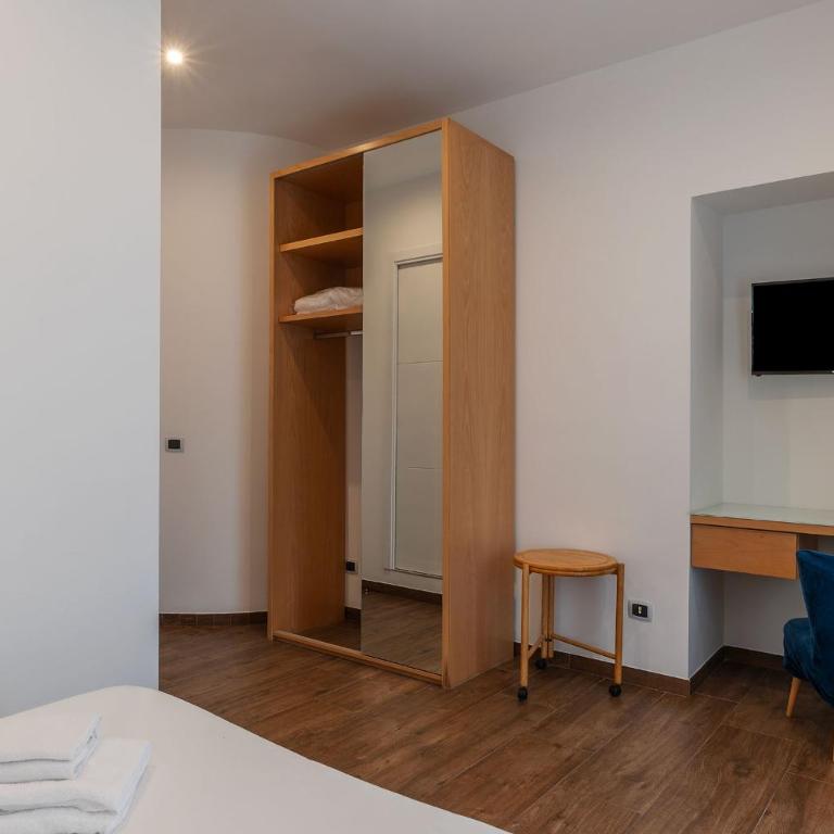 GuestHost - Charming Sallustiano Guest House - Camera Matrimoniale - 17