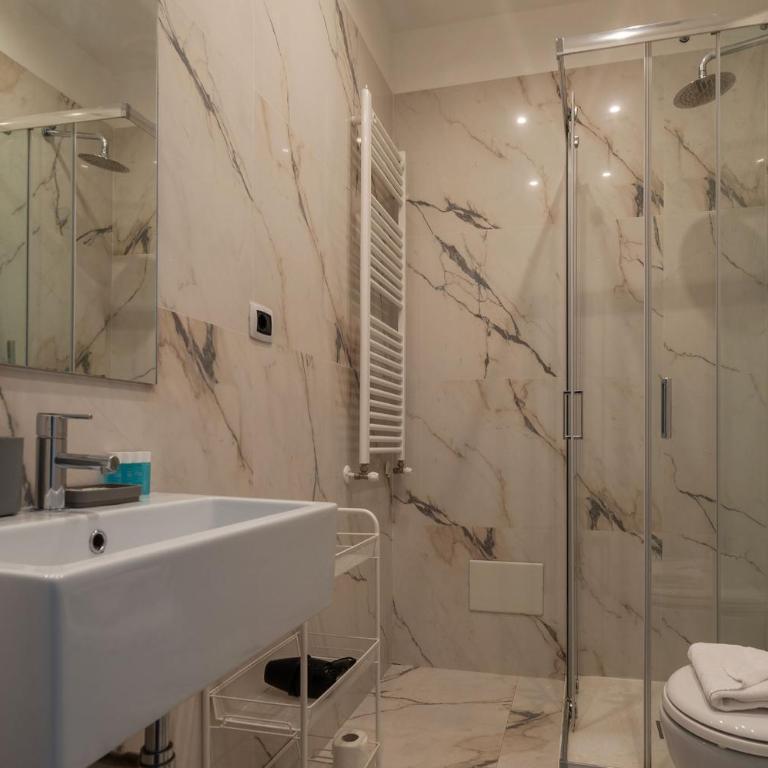 GuestHost - Charming Sallustiano Guest House - Camera Matrimoniale - 23