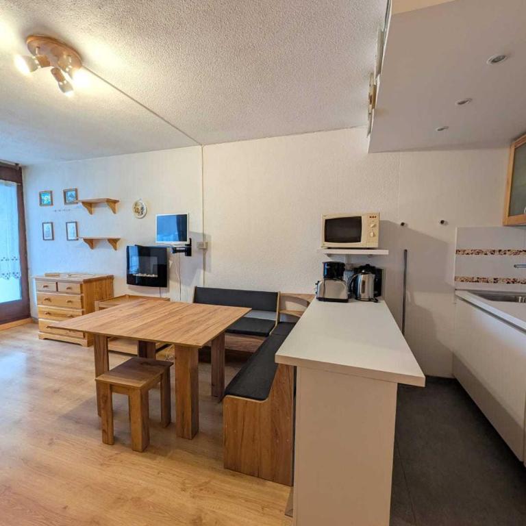 Studio 4 pers confort avec lave-vaisselle, lave-linge, balcon, animaux admis - FR-1-445-71 - Studio - 7