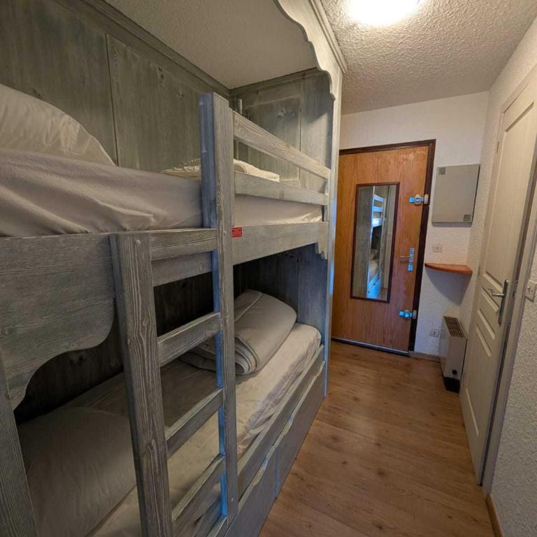Studio cosy 4 pers, animaux admis, parking, proche pistes - FR-1-445-128 - Studio - 14