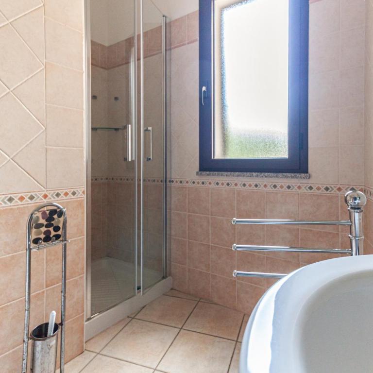 Comodità di una recente costruzione con posto auto - Apartment - 13